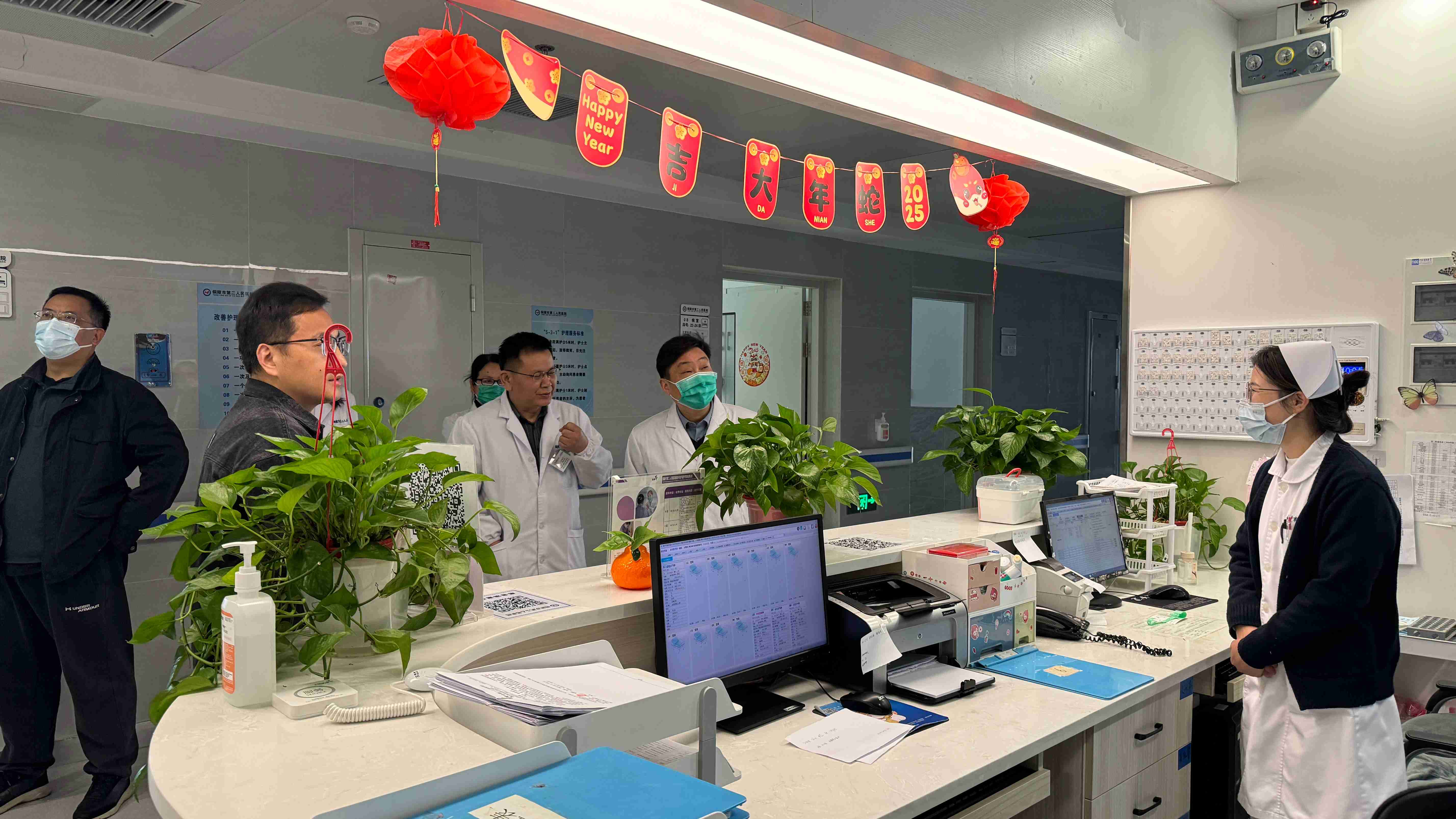 筑牢安全防線丨我院開展節(jié)前安全生產檢查